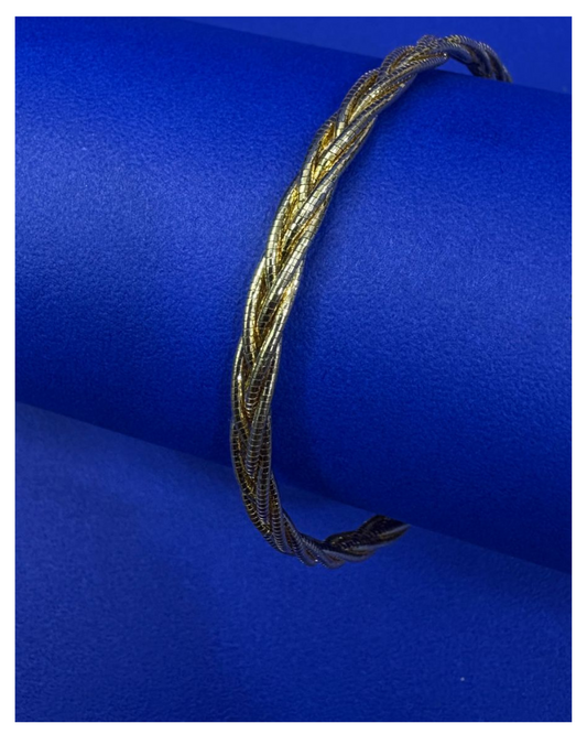 Thick Magic Twirl Bracelet