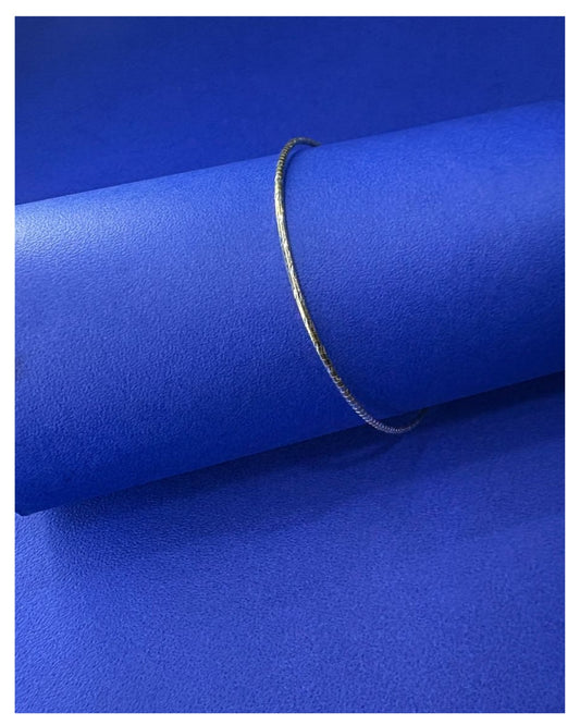 Sleek Modern Bangle Bracelet